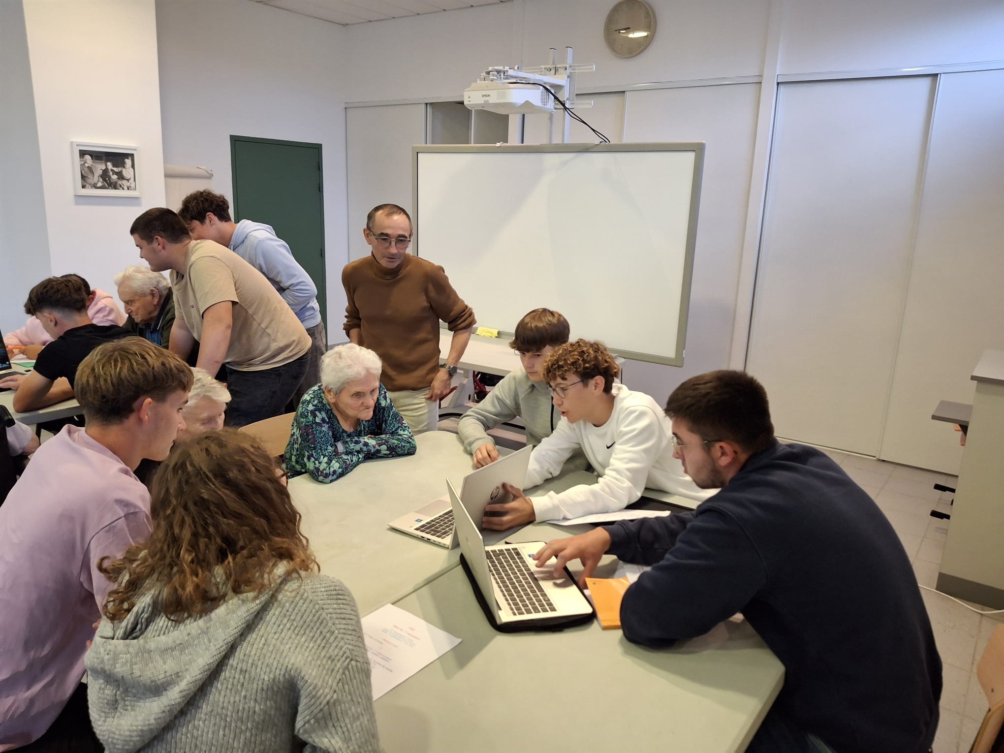 561325022_10228842342219500_5368598628464974132_n